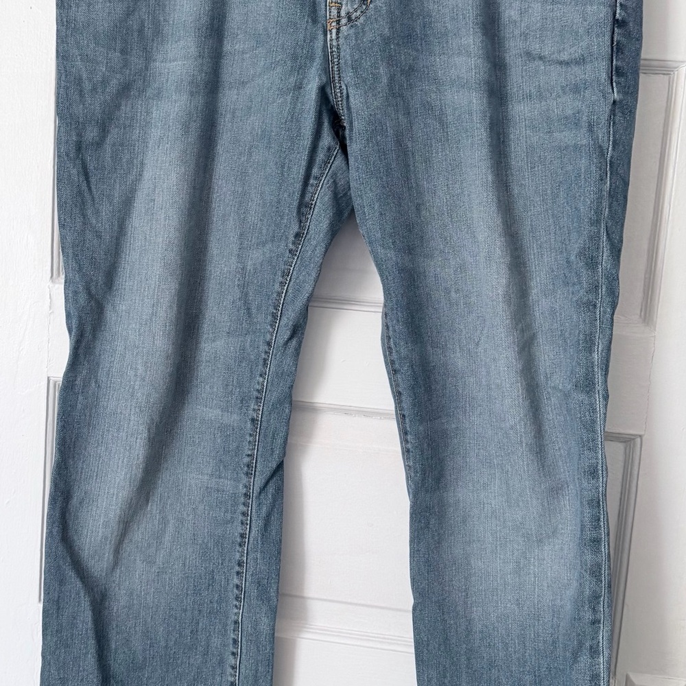 GAP Men's Light Blue Straight Jeans